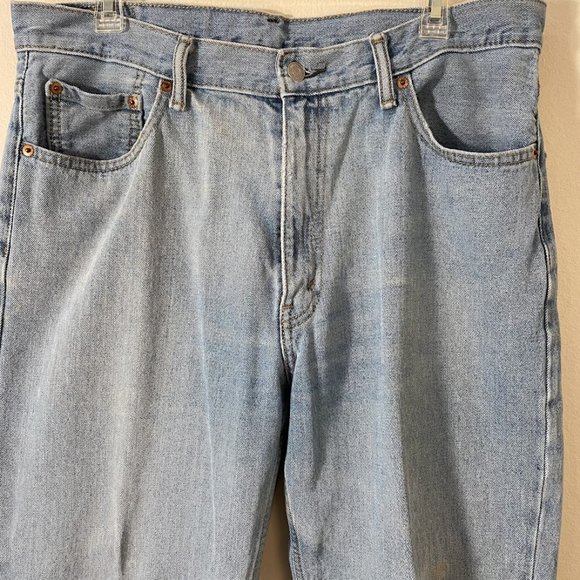 Levis Jeans Mens 36x30 Blue 550 Relaxed Fit Baggy Tapered Light Wash Denim - Picture 2 of 14